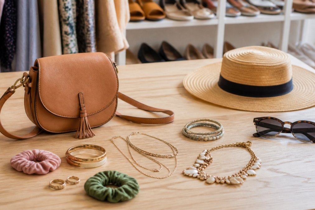 Boscovs Alternatives for Trendy Accessories - Bargain Warriors LLC