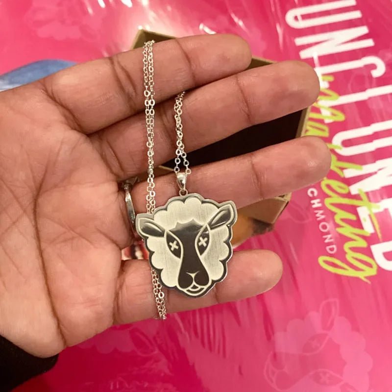 Custom Engraved Logo Necklaces: Your Unique Signature Style - Bargain Warriors LLC