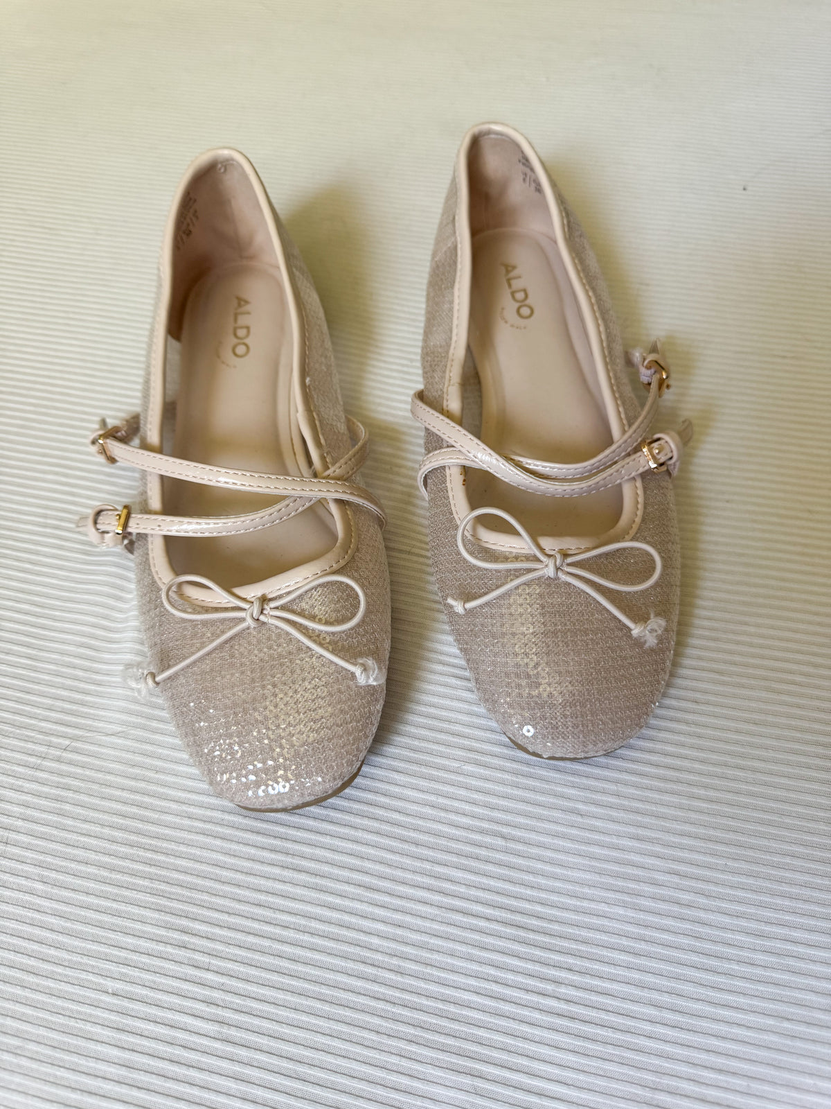 Aldo Amberlee Sequin Flats - Sparkle Your Way to Effortless Glamour