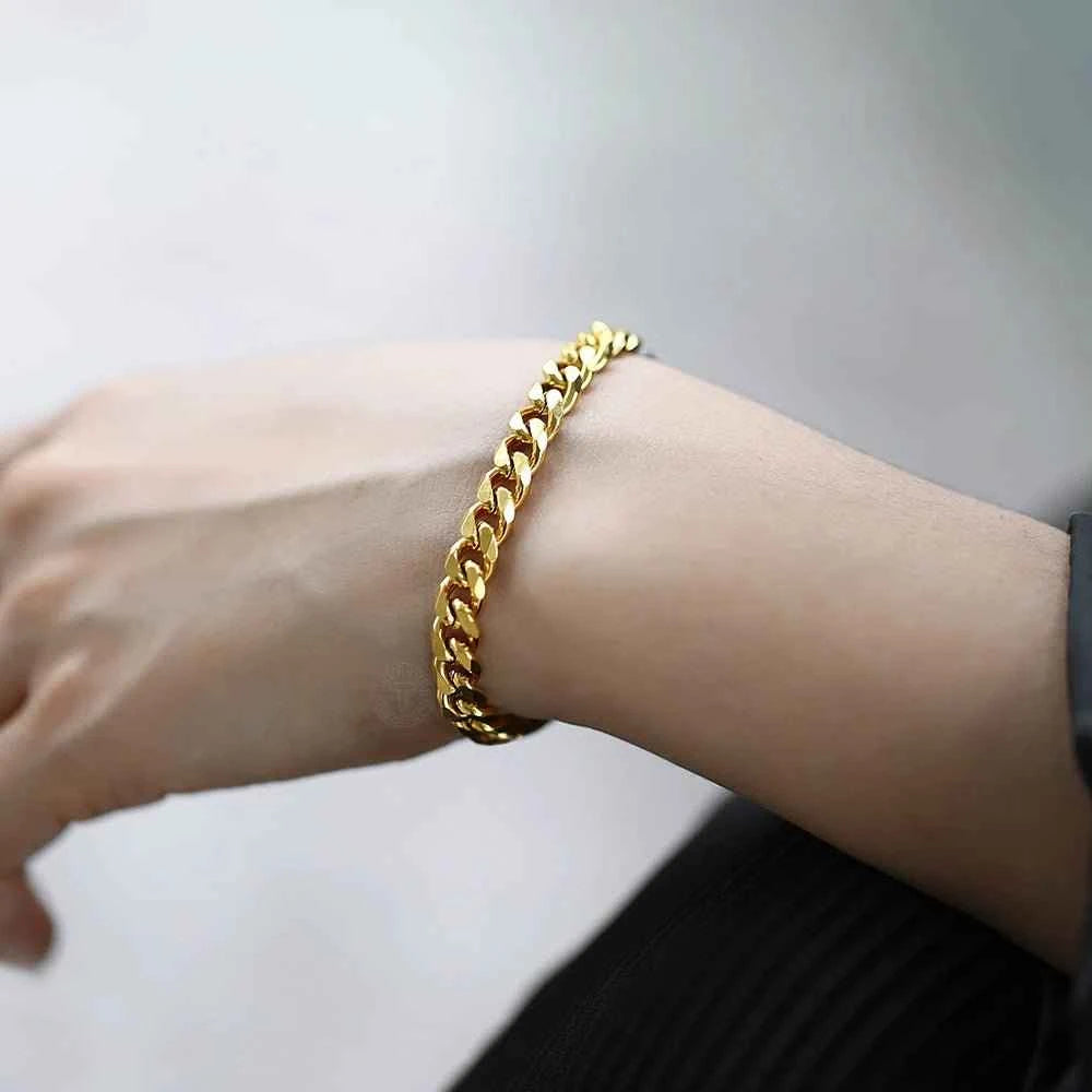 Gold Color Stainless Steel Bracelets for Everyday Style and Versatility